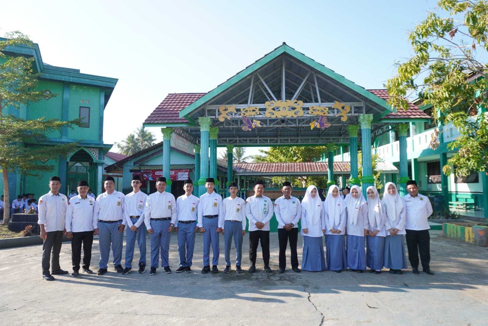 Suara Terbaik Untuk Negeri, MAN 2 HSU Apresiasi 12 Siswa Teerpilih Sebagai Anggota Paduan Suara HUT RI Ke-81 Kabupaten HSU
